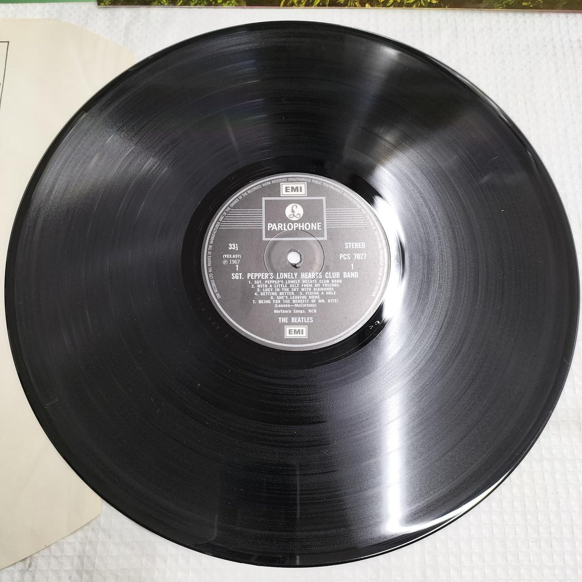 THE BEATLES Record SGT. PEPPERS LONELY HEARTS CLU