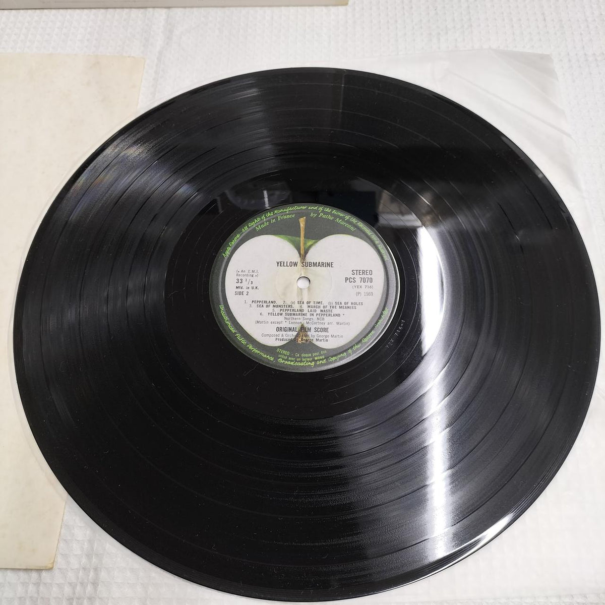 THE BEATLES Record YELLOW SUBMARINE (PCS-7070