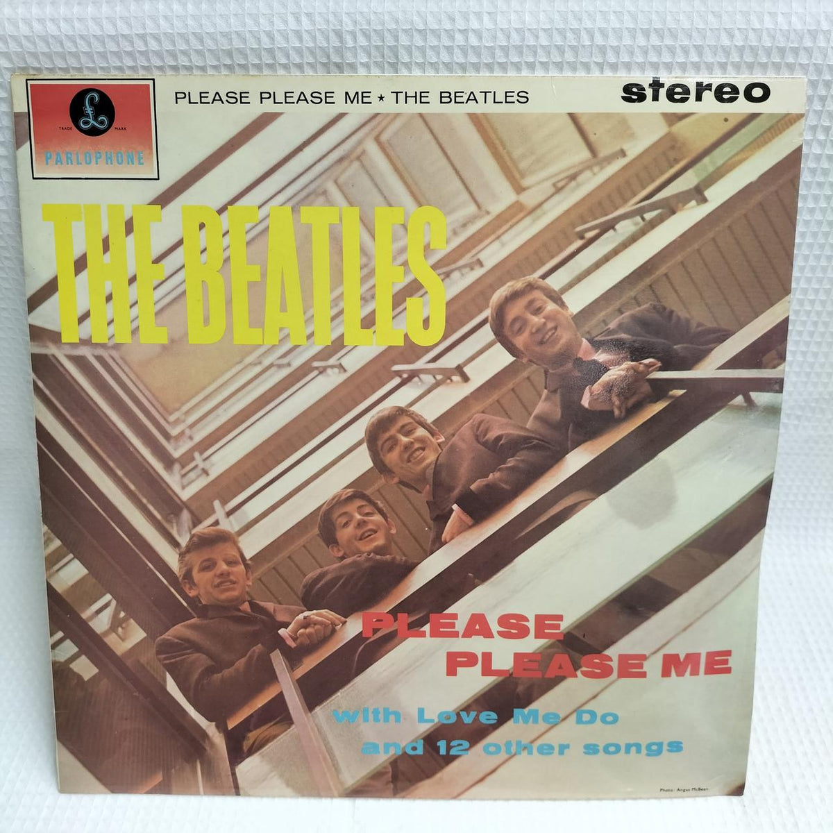 THE BEAALES Record: PLEASE PLEASE ME (PCS3042)