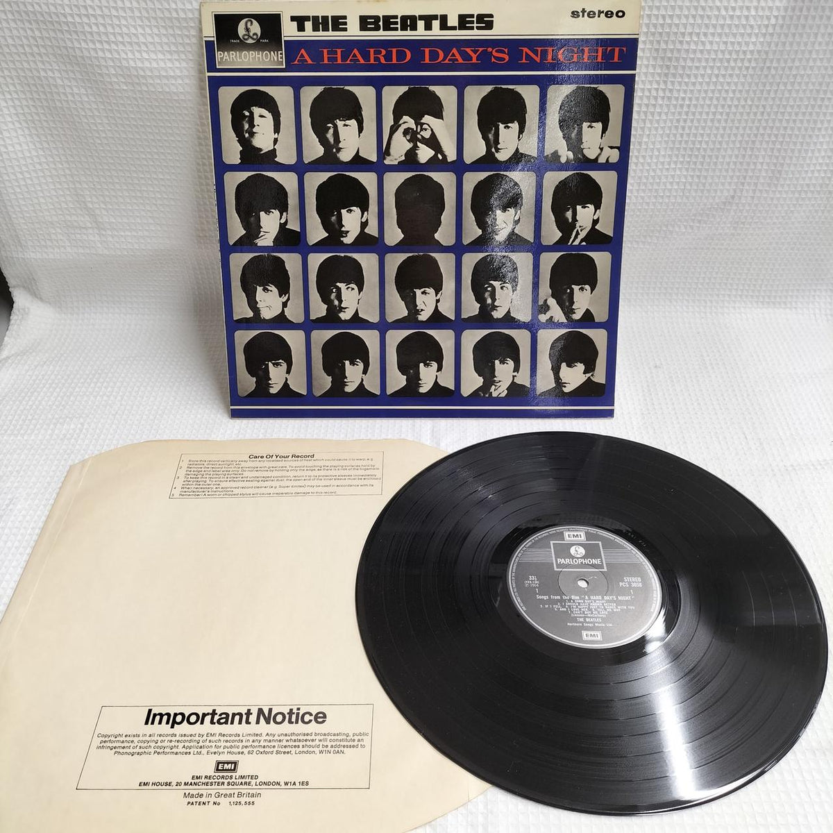 THE BEATLES Record: A HARD DAYS NIGHT (PCS3058)