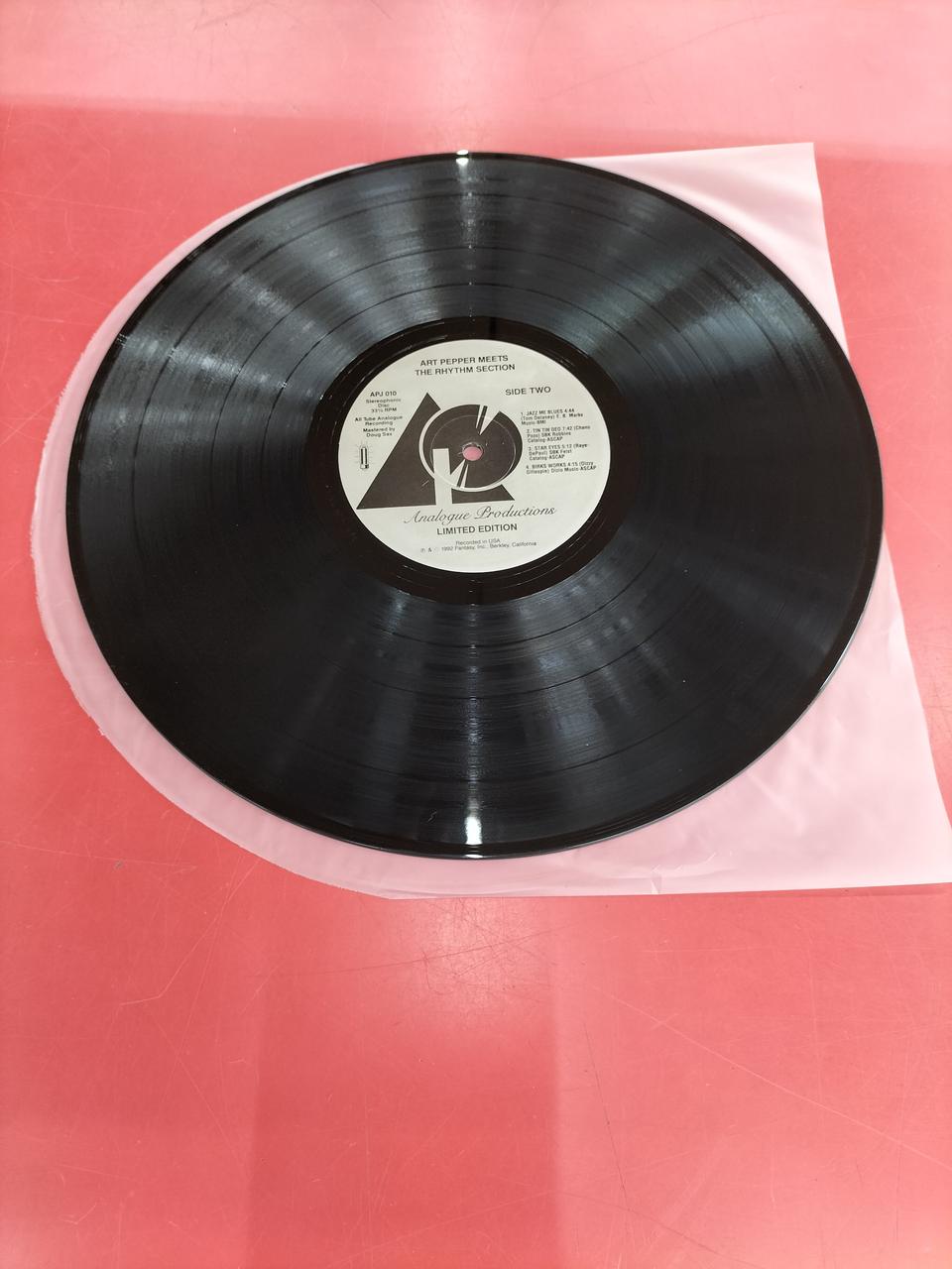 CONTEMPORARY Record ART PEPPER MEETS THE RHYTHM