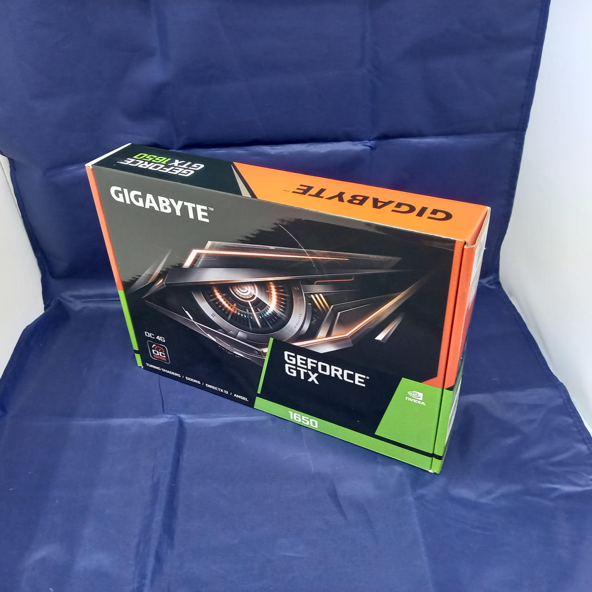 GIGABYTE Graphics Board: GV-N1656OC-4GD