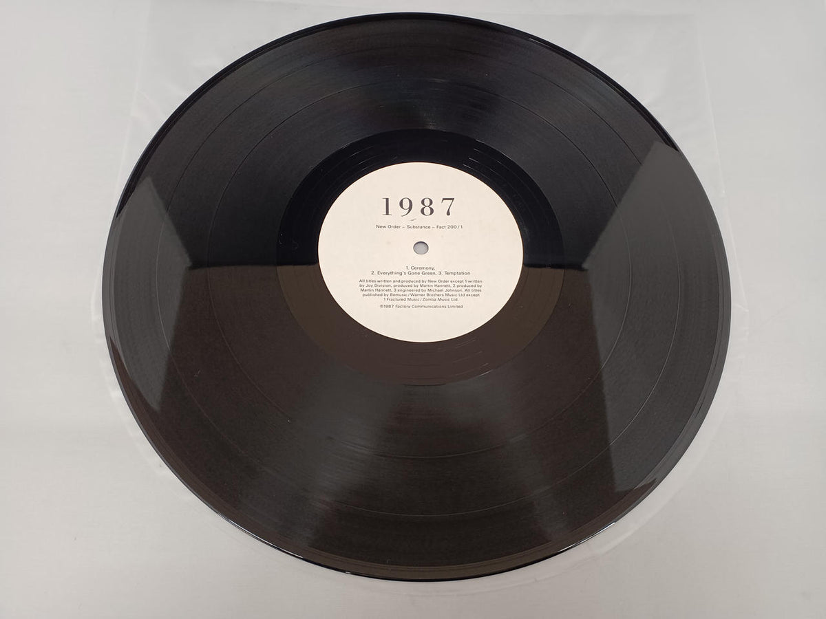 A FACTORY RECORDS NEW ORDER / SUBSTANCE 1987 FACT200