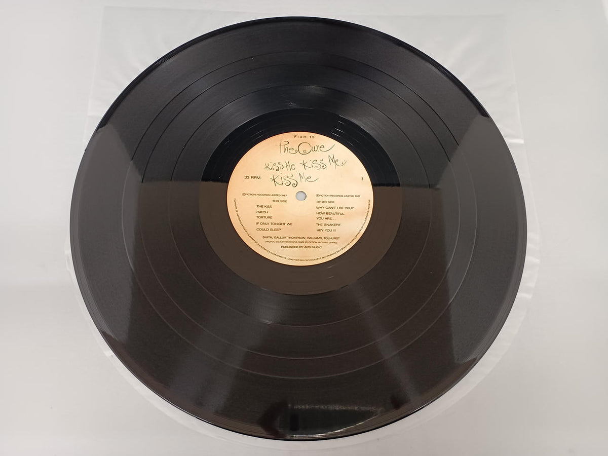 FICTION RECORD THE CURE / KISS ME FIXH13