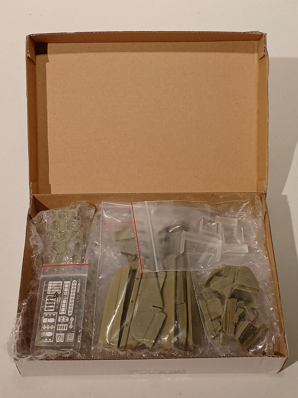 S.B.S MODEL 1/72 Latecol 28-3 - Banzai Thrifting | BanzaiHobby