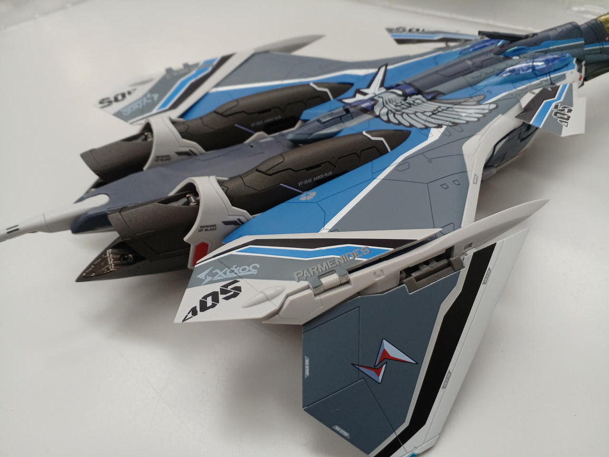 BANDAI DX Chogokin VF-31AX Kairos Plus (Hayate Immelmann's Unit)