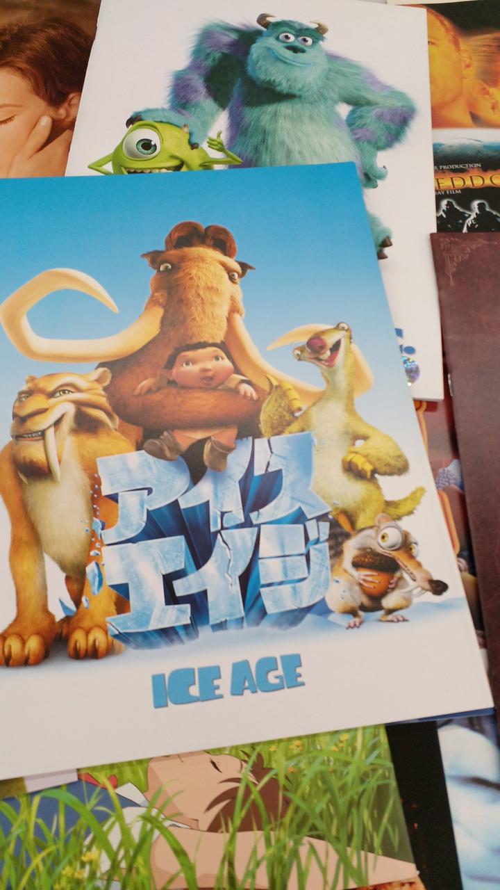 None Bulk Sale of Movie Pamphlets