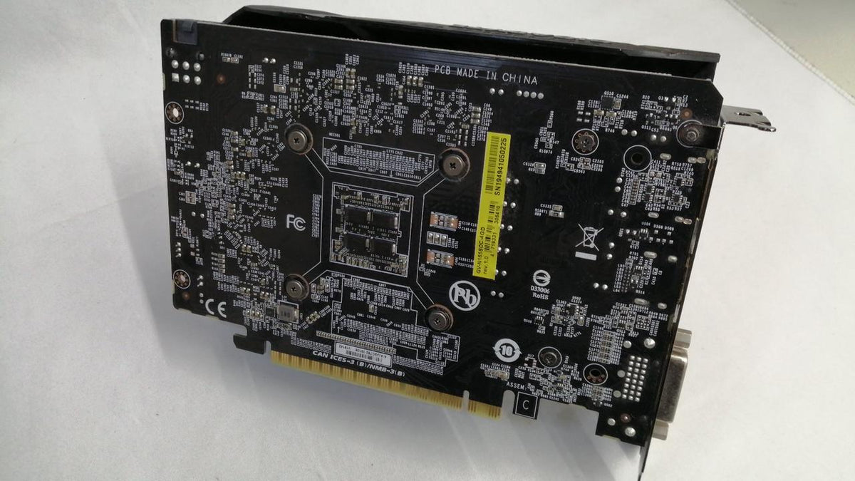 GIGABYTE Graphics Card: GV-N165SOC-4GD