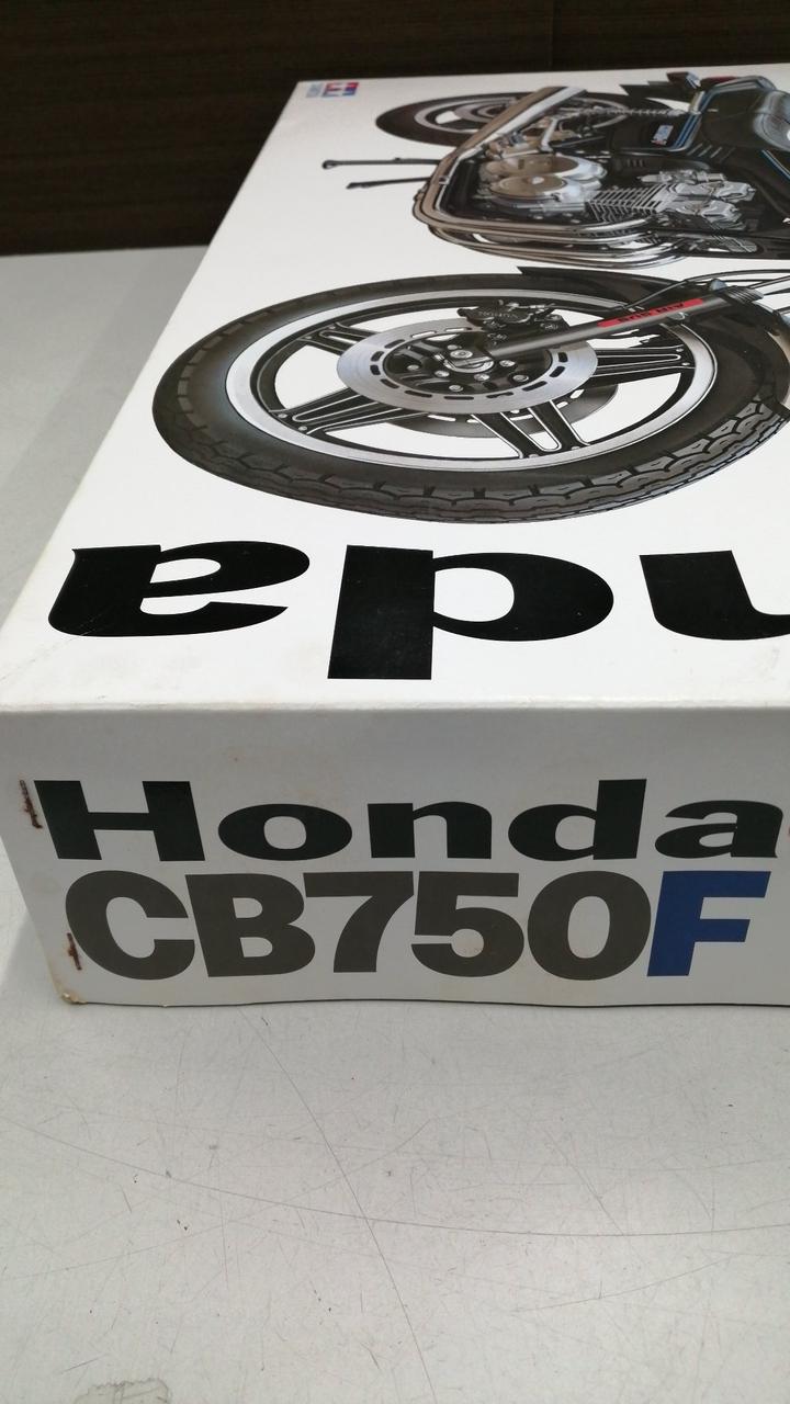 TAMIYA HONDA CB750F - Banzai Thrifting | BanzaiHobby