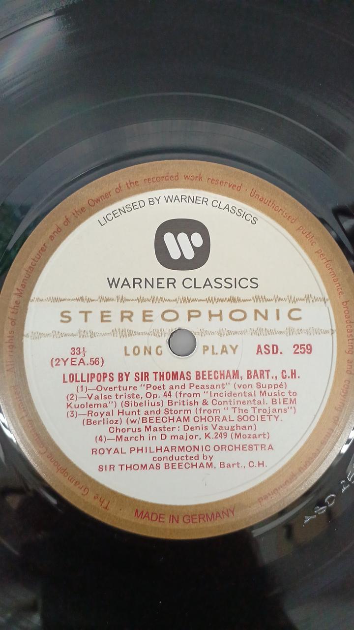 YUKIMU CLASSIC Record Lollipops / Franz von Suppe [The Poet and the Farmer: Overture]