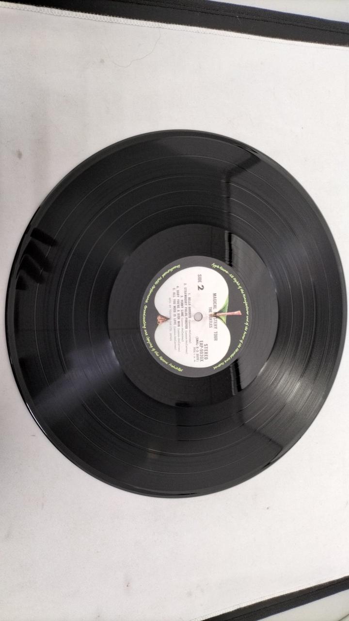 Apple Records Record: MAGICAL MYSTERY TOUR