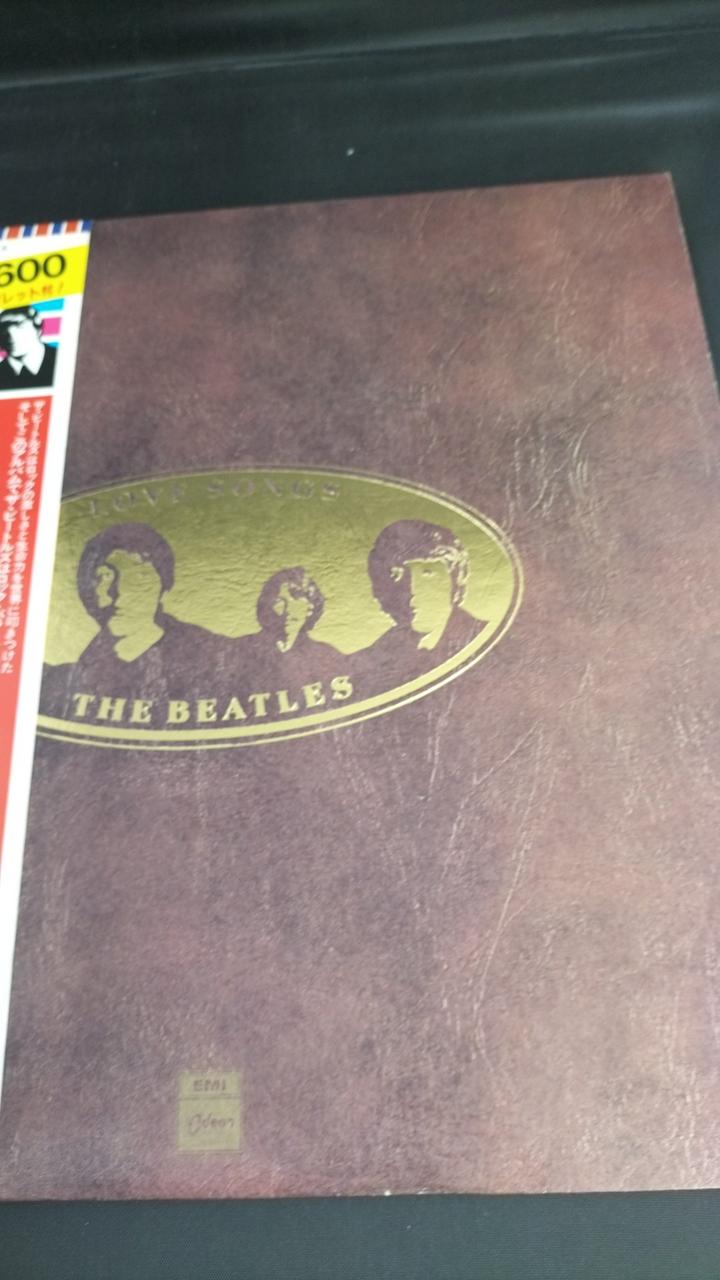 Apple Records Record: The Beatles / Love Songs