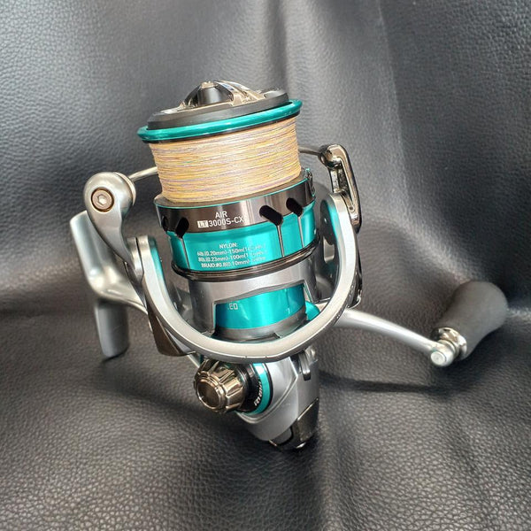 DAIWA Spinning Reel 18 EMERALDAS AIR LT3000S-CXH-D – BanzaiHobby
