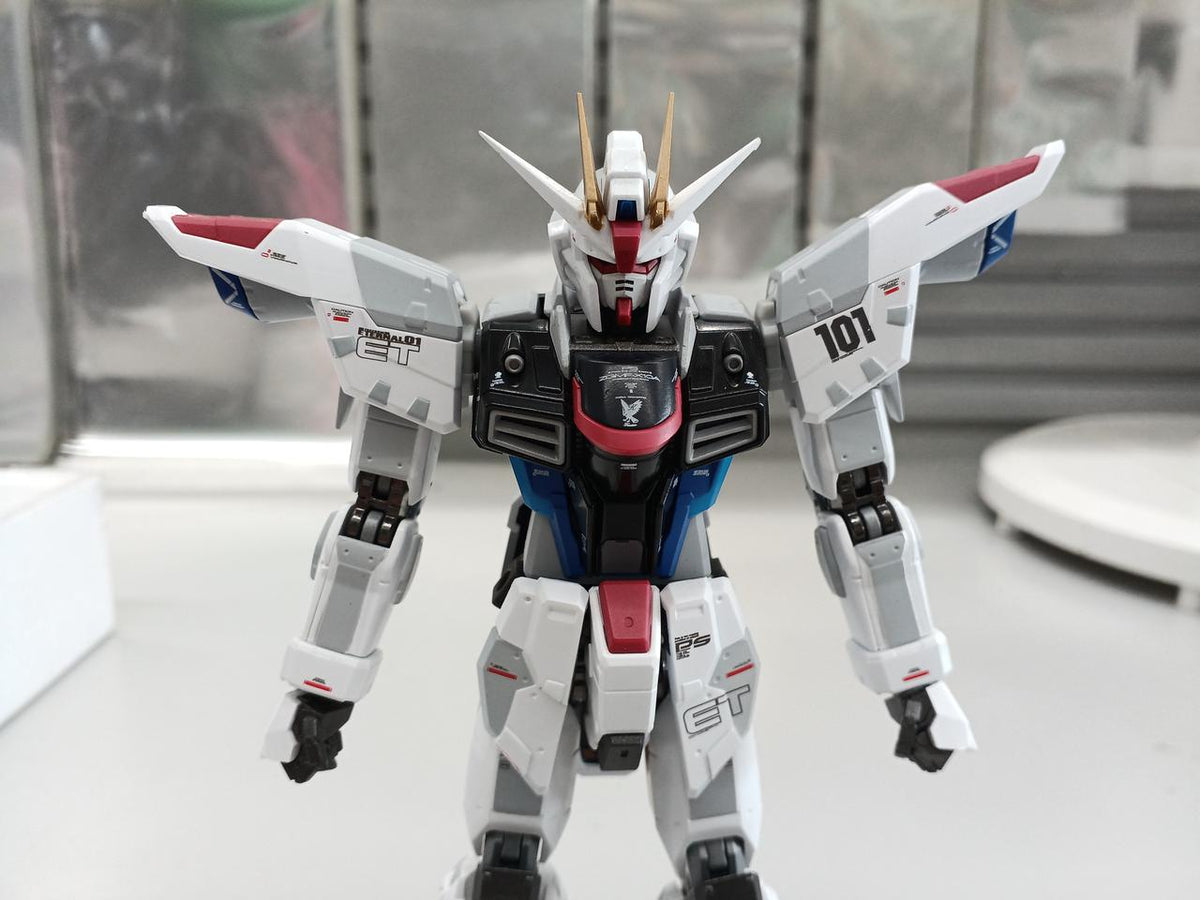 BANDAI Chogokin ZGMF-X1A FREEDOM GUNDAM VER. GC