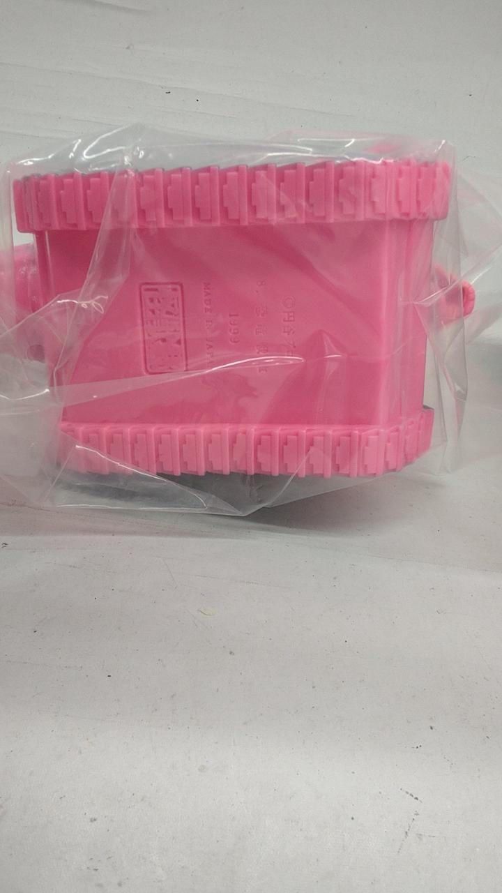 Yamanaya Sofubi Series Kaiju Land Tank Monster Dinosaur Tank (Pink) - Yamanaya Banzai Hobby
