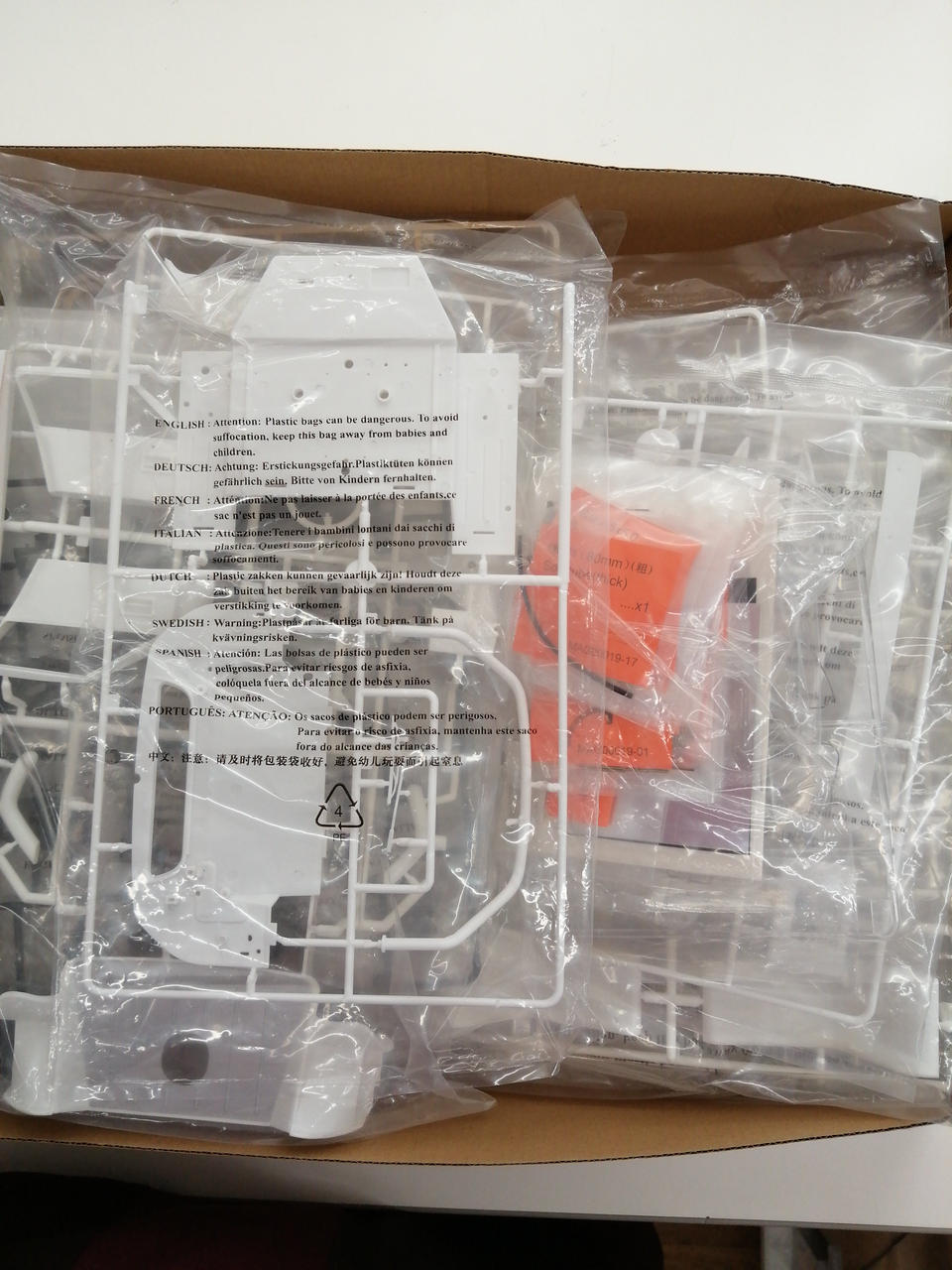 MAGNIFIRE US SPORTS CAR 24 hour endurance racing car - Banzai Thrifting | BanzaiHobby