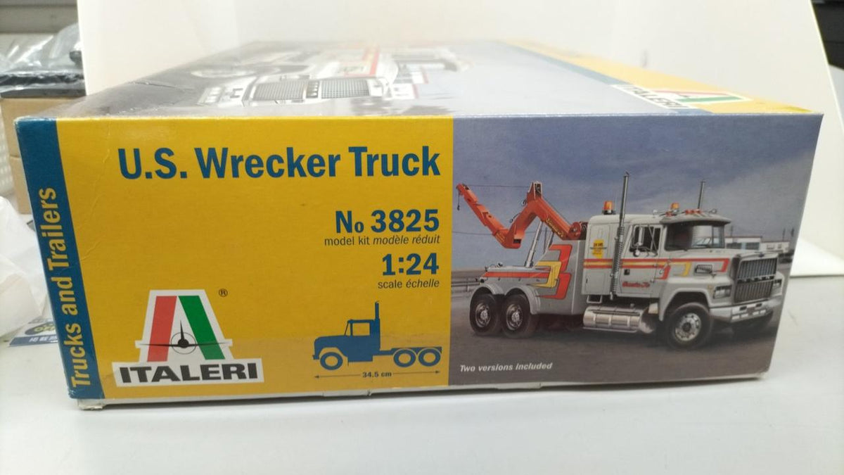 ITALERI WRECKER TRUCK 1/24 3825 - Banzai Thrifting | BanzaiHobby