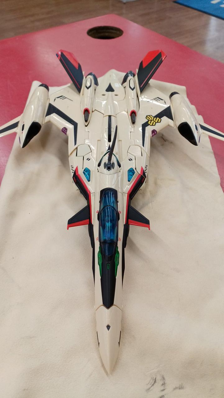 BANDAI DX Chogokin GE-63 YF-29 Durandal Valkyrie (Isamu Unit)