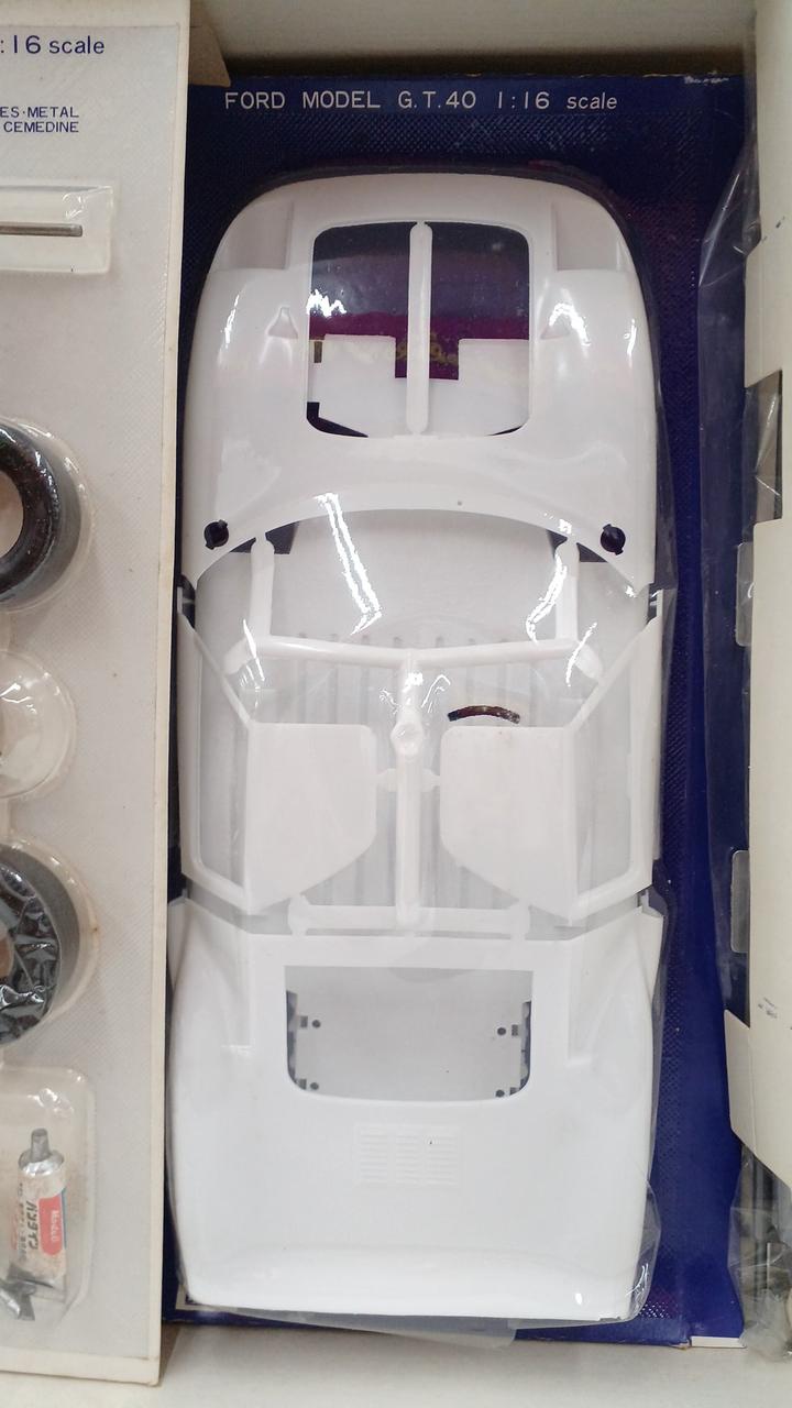 Bandai Plastic Model Ford GT - Banzai Thrifting | BanzaiHobby