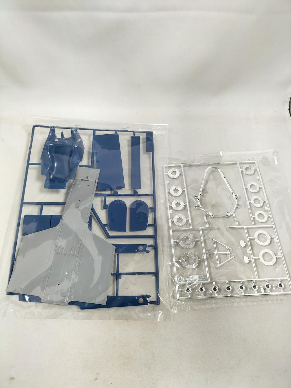 TAMIYA Plastic Model 1/12 Tyrell P34 Six-Wheeler - Banzai Thrifting | BanzaiHobby