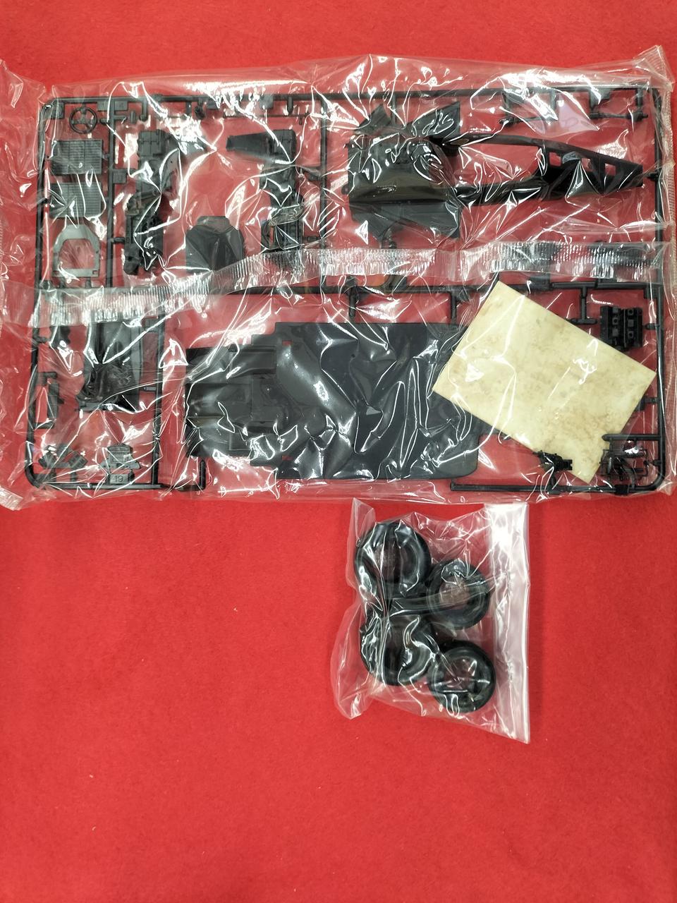 TAMIYA Plastic Model LOTUS HONDA 99T - Banzai Thrifting | BanzaiHobby