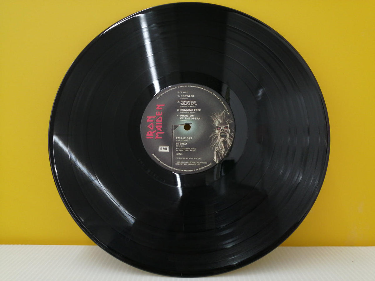 Toshiba EMI IRON MAIDEN EMS-81327