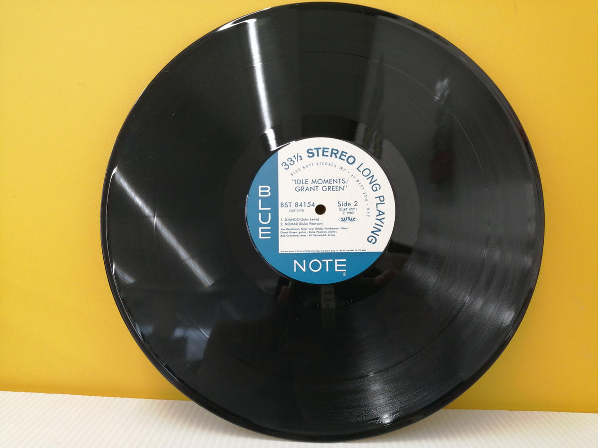 Blue Note Records Record: IDLE MOMENTS / GRANT GREEN