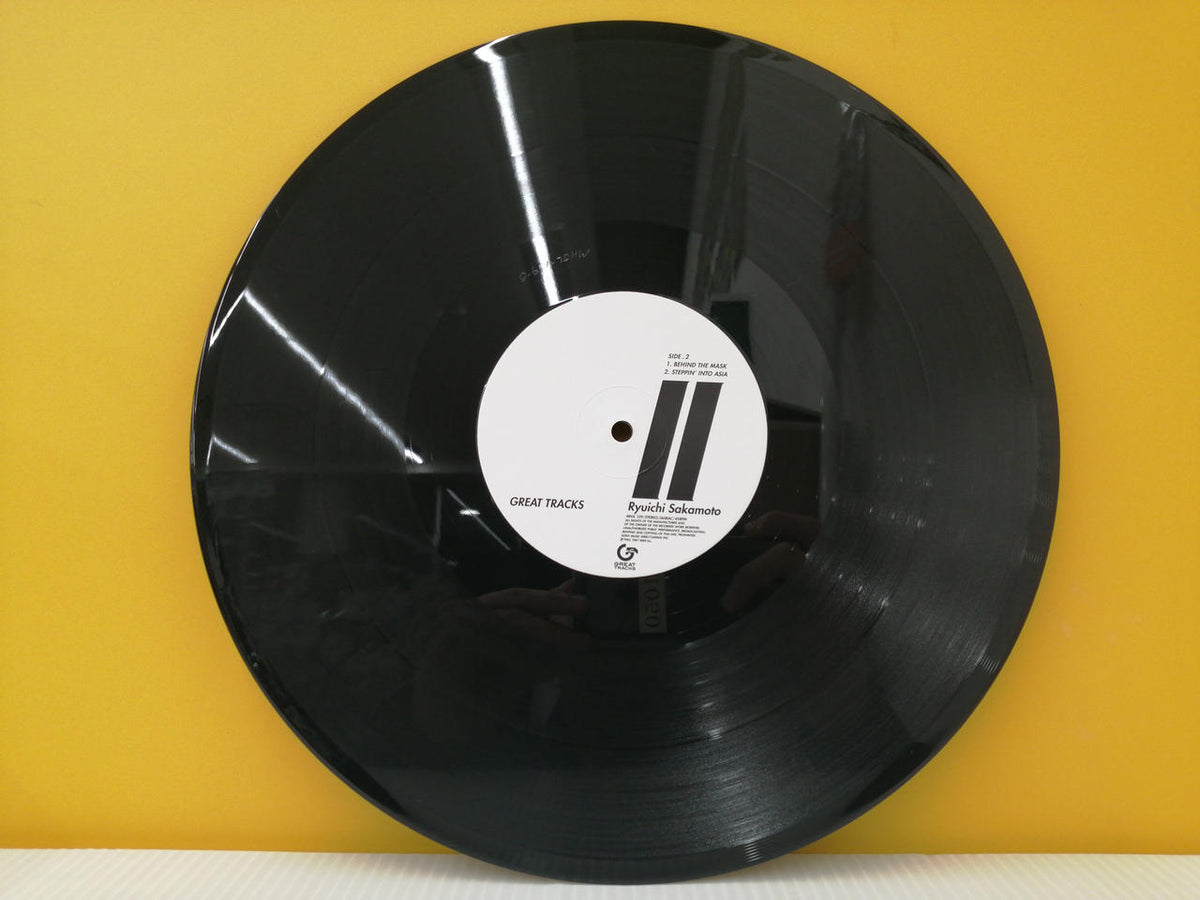 SONY MUSIC GREAT TRACKS / Ryuichi Sakamoto MHJL 139