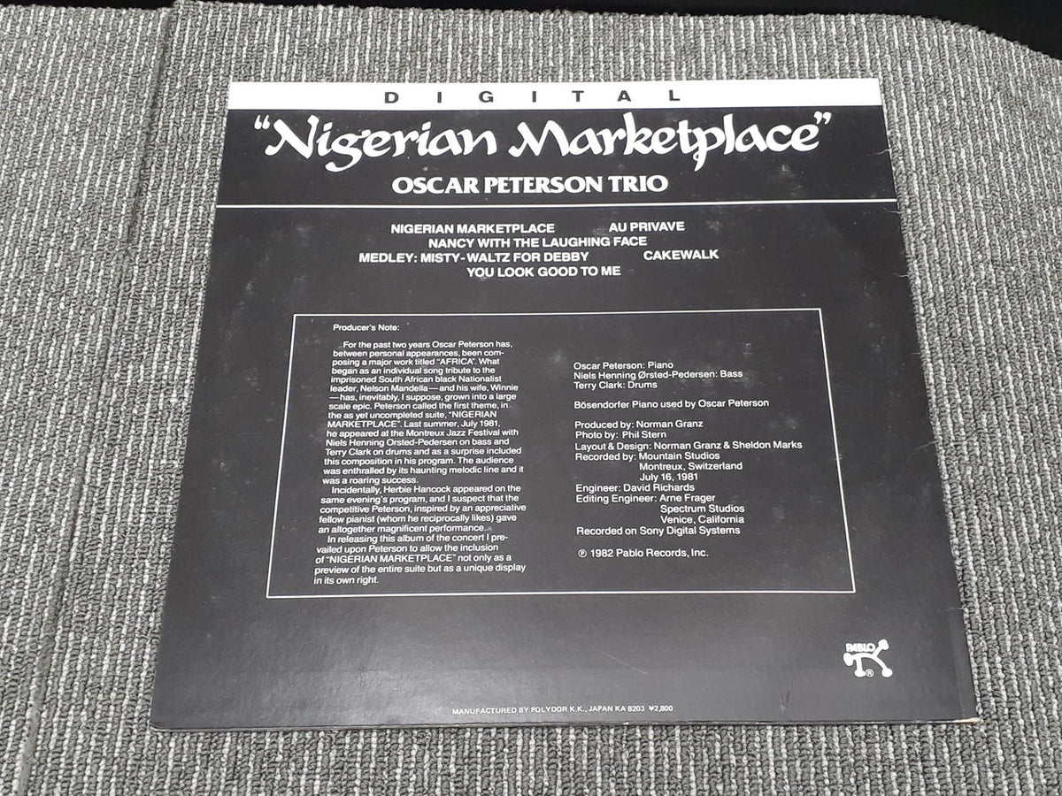 STEREO Western Music NIGERIAN MARKETPLACE