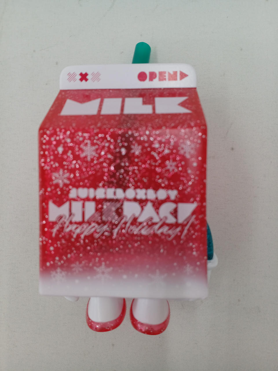 MUUKTOY Soft Vinyl Juice Box Boy Milk Pack Holiday Red - MUUKTOY Banzai Hobby