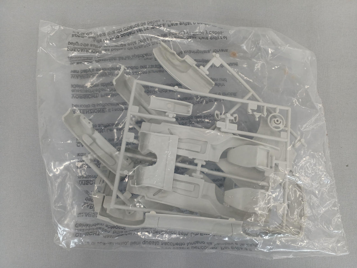 AMT ERTL CAMARO Z/28 8611 - Banzai Thrifting | BanzaiHobby