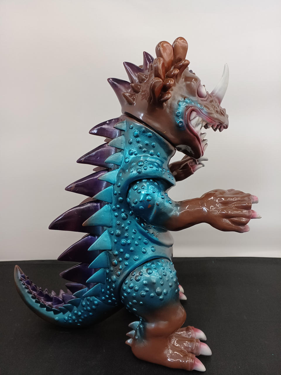 Sikarna Workshop Marine Kong Soft Vinyl TRANS GLOSAL - Sikarna Workshop Banzai Hobby