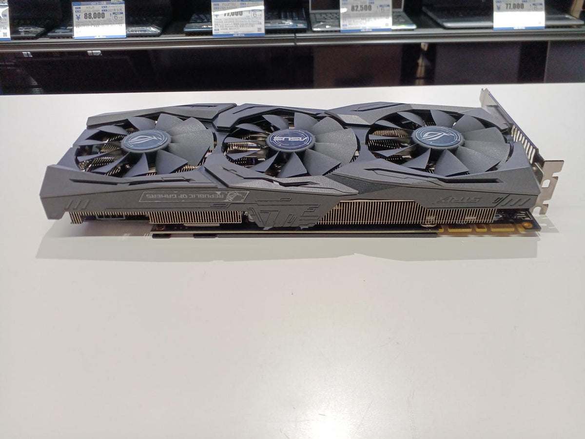 ASUS Graphics Board: STRIX GTX1070 08G GAMING