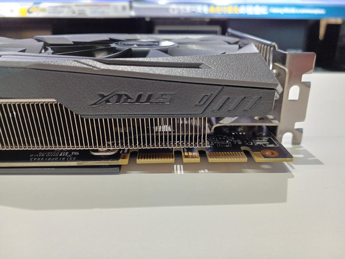 ASUS Graphics Board: STRIX-GTX1070-O8G-GAMING