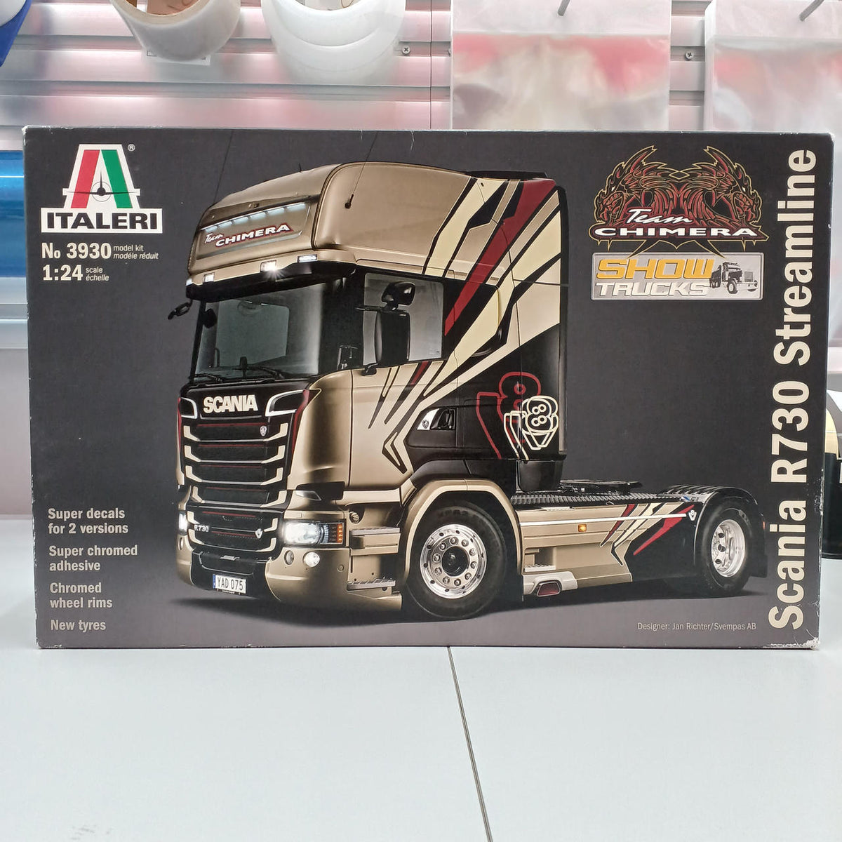 ITALERI Scania R730 Streamline Chimera Tractor Head NO 3930 1:24 - Banzai Thrifting | BanzaiHobby