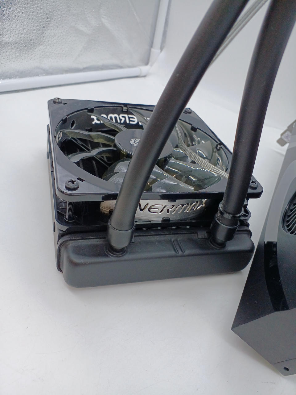 SYCOM Graphics Board: RTX2080 SUPER with liquid cooling