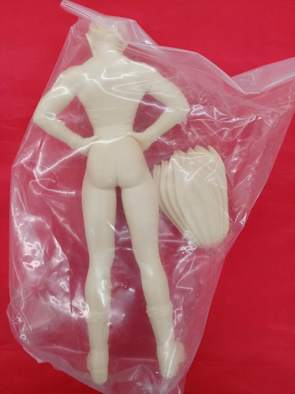 Yellow Submarine Angela Berte: The Goketsuji Family - Banzai Thrifting | BanzaiHobby