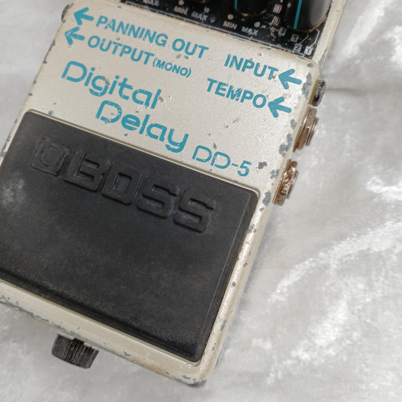 BOSS Digital Delay DD-5 – BanzaiHobby