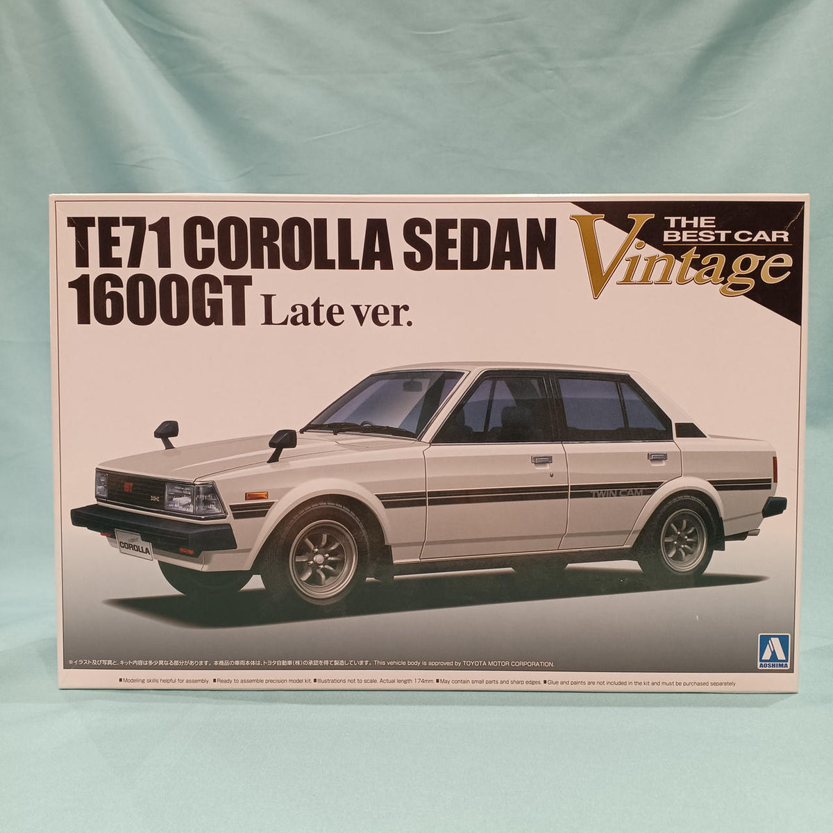 Qingdao Cultural Teaching Materials Company Vintage Series Toyota TE71 Corolla Sedan 1600GT (Late Model) - Banzai Thrifting | BanzaiHobby