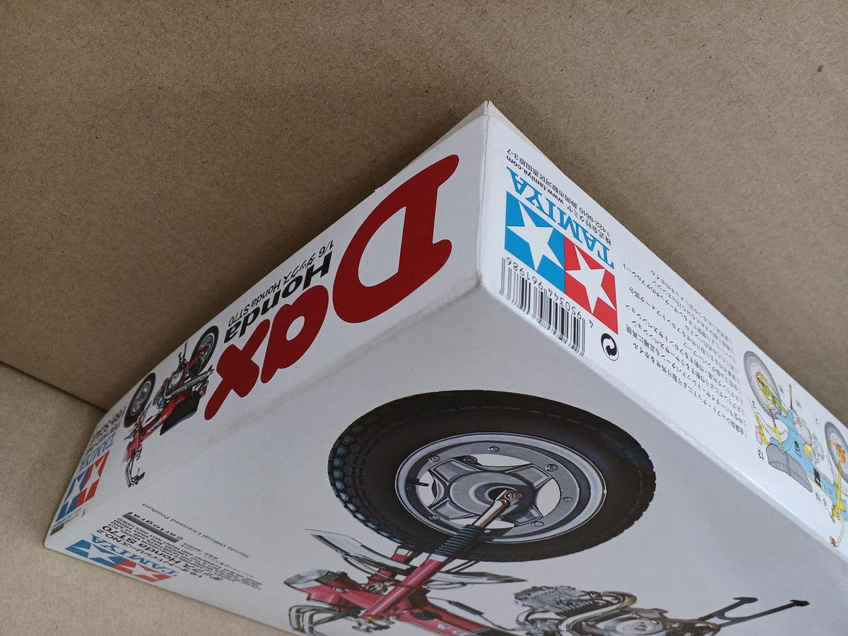 TAMIYA 1/6 Dax HONDA ST70 Plastic Model - Banzai Thrifting | BanzaiHobby