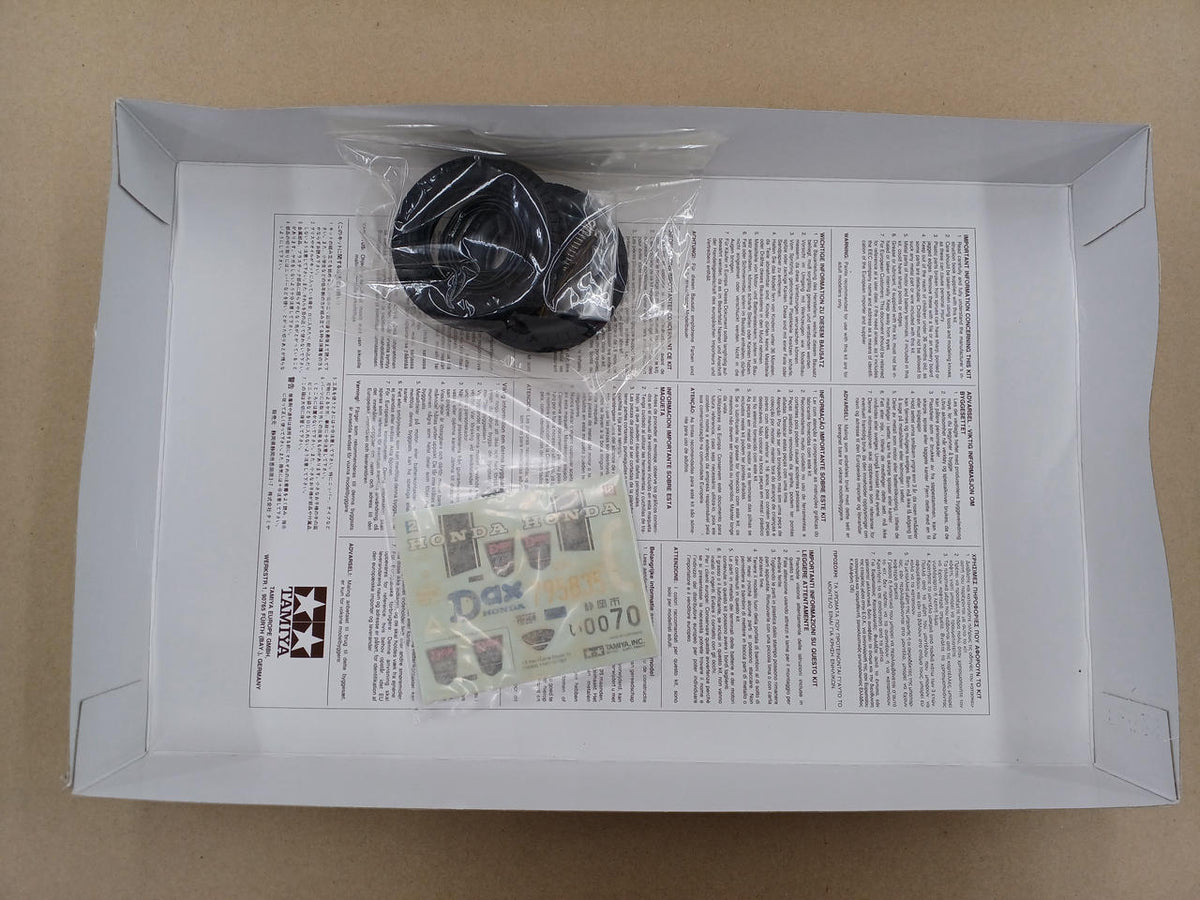TAMIYA 1/6 Dax HONDA ST70 Plastic Model - Banzai Thrifting | BanzaiHobby