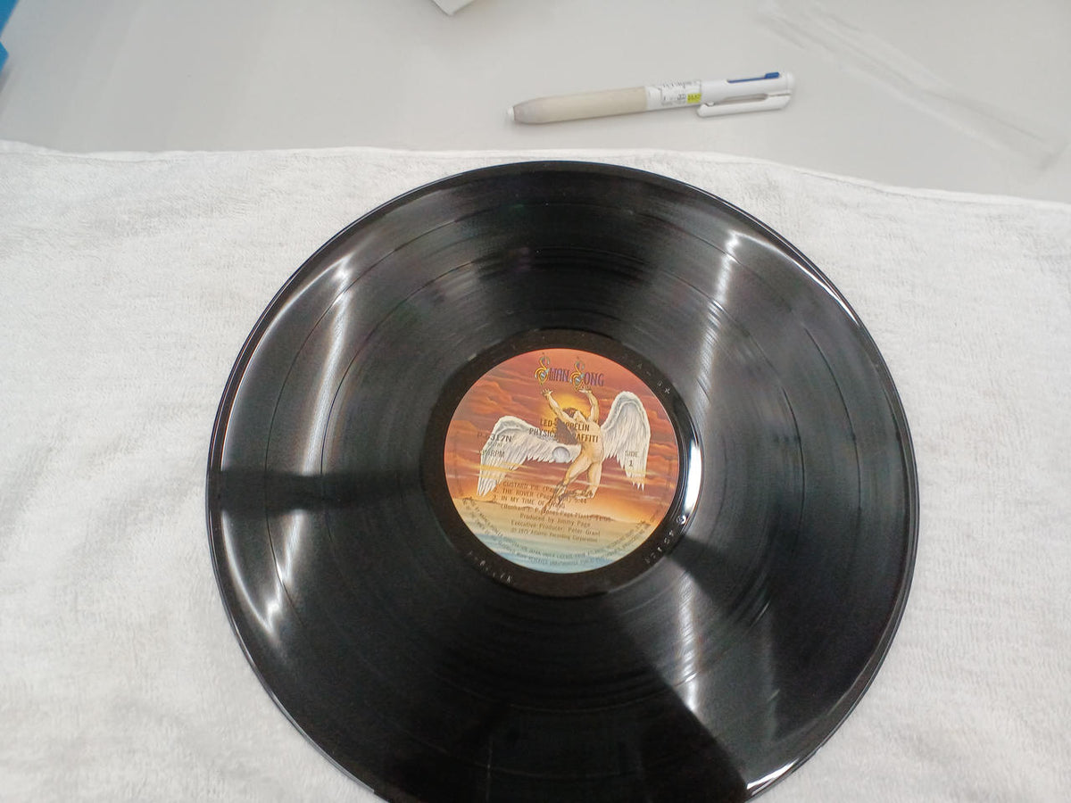 Led Zeppelin Physical Graffiti P-6317~8N
