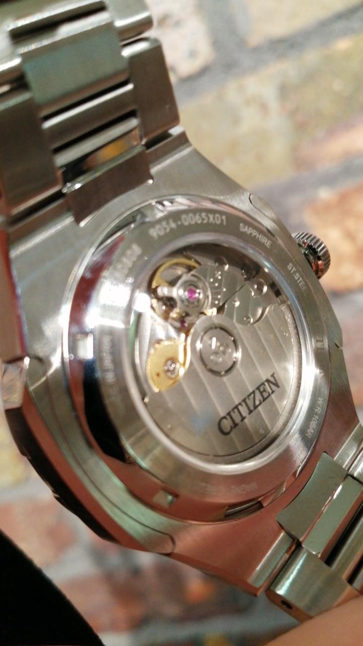 CITIZEN Series 8 GMT