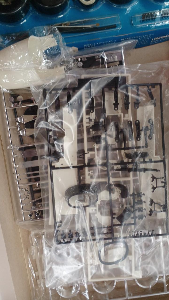 TAMIYA 1/12 HONDA F-1 RA 273 Management No. 5826 Big Scale Plastic Model - Banzai Thrifting | BanzaiHobby