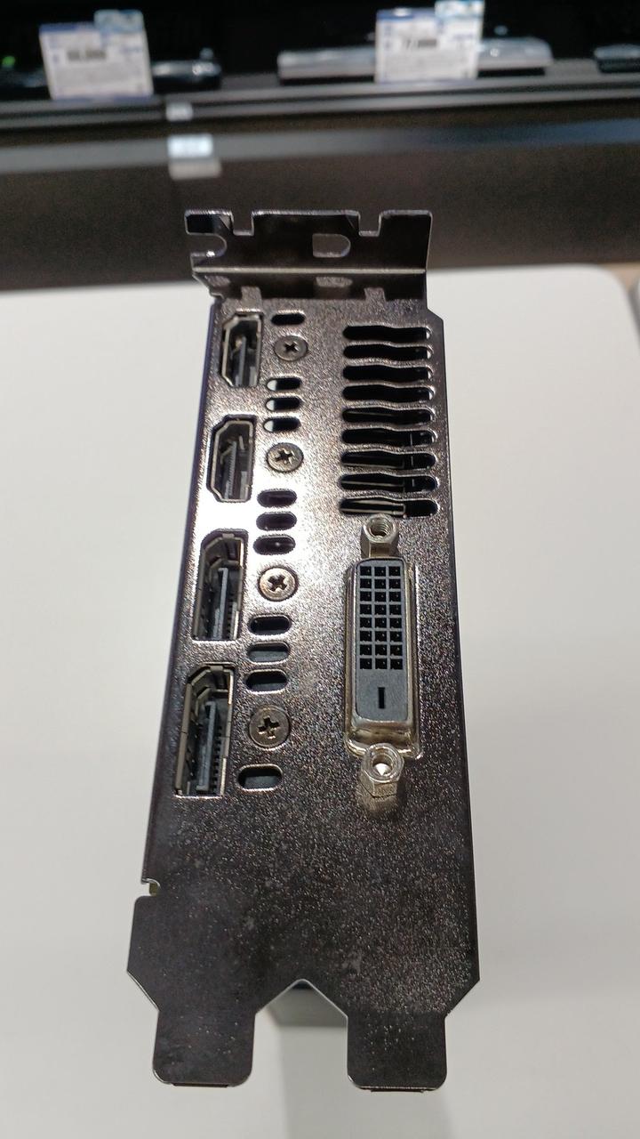 ASUS Graphics Board: GEFORCE GTX 1080