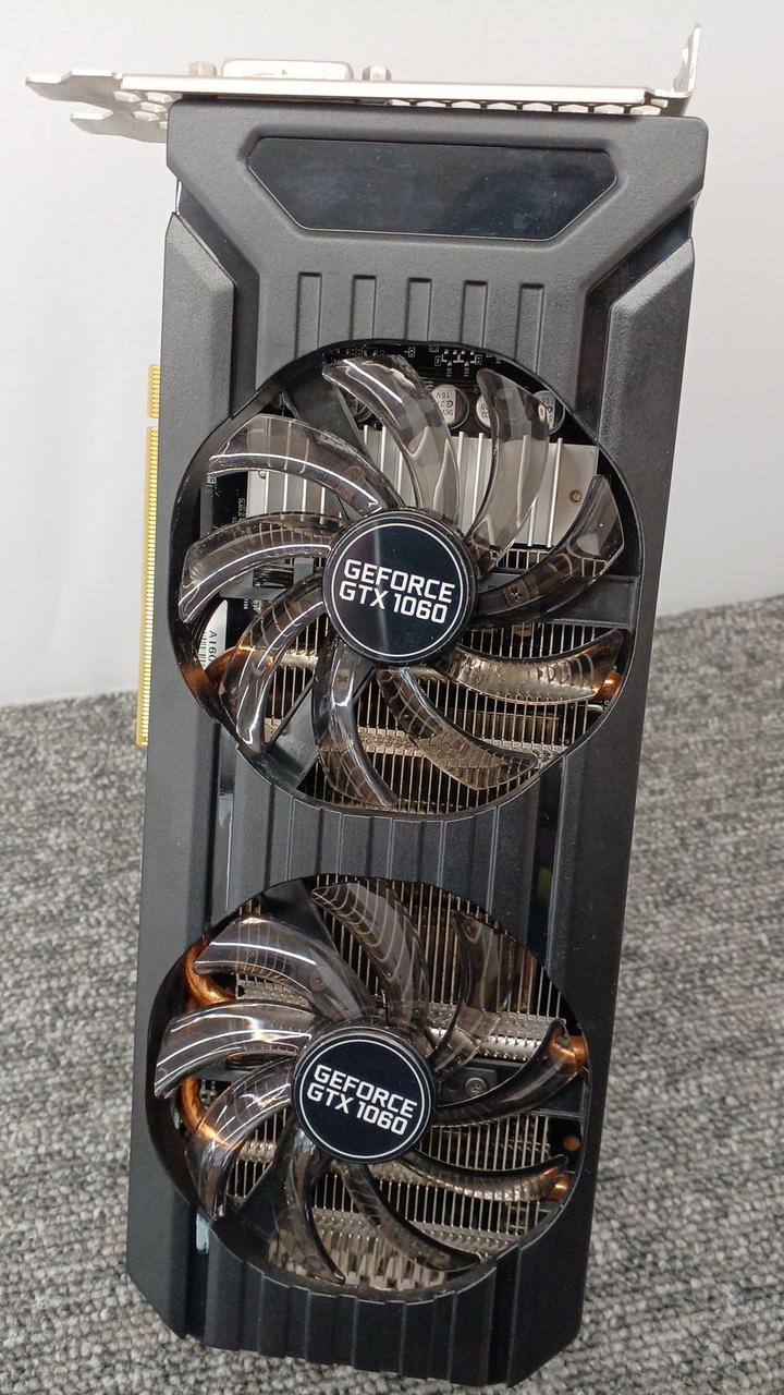 PALIT Graphics Board: NE51060015F9-1061D