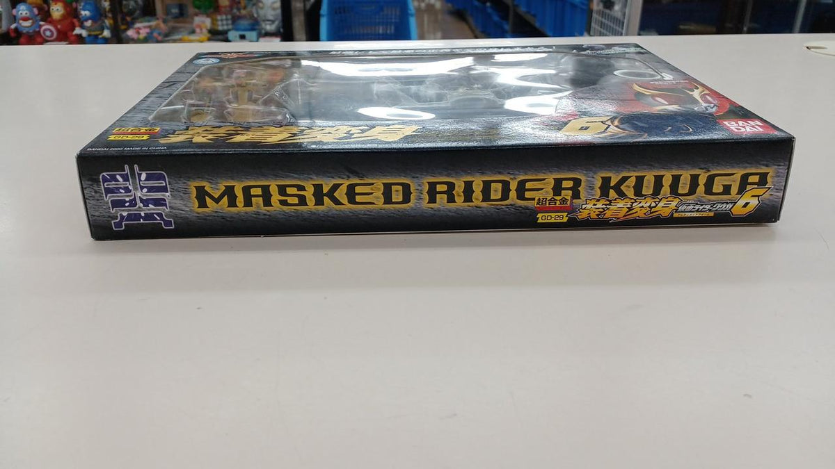 BANDAI Equipped Transformation Kamen Rider Kuuga Ultimate Form Chogokin - Banzai Thrifting | BanzaiHobby