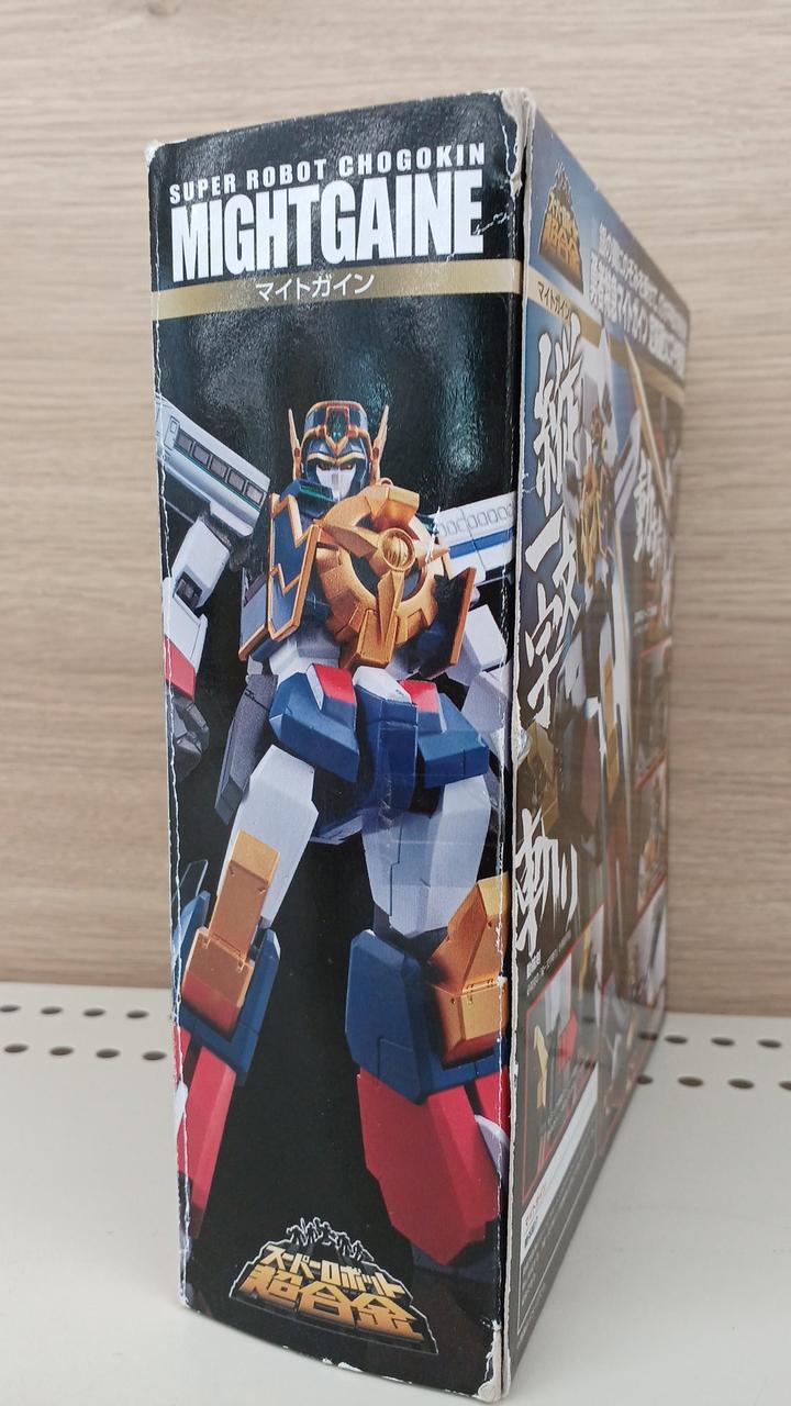BANDAI Super Robot Chogokin Might Gaine