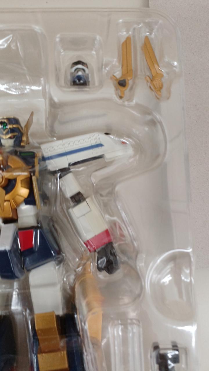 BANDAI Super Robot Chogokin Might Gaine