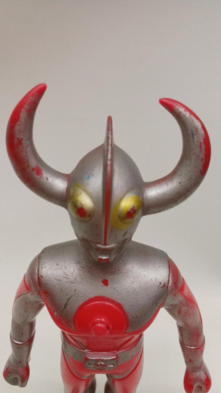 Poppy Ultraman Soft Vinyl Ultra Chichi - Poppy Banzai Hobby